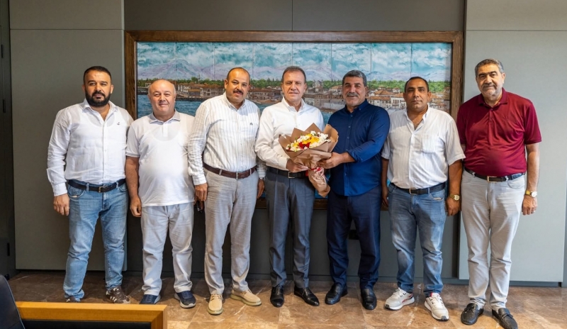 MİNÜBÜSÇÜ ESNAFINDAN BAŞKAN SEÇER'E ZİYARET 