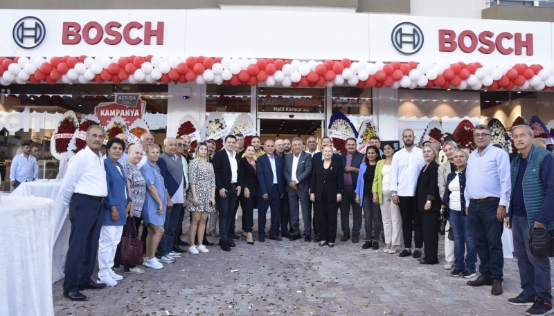 MERSİN'Lİ İYİ'LER KARACA BOSH MAĞAZASI AÇILIŞINA DESTEK VERDİ. 