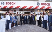  MERSİN'Lİ İYİ'LER KARACA BOSH MAĞAZASI AÇILIŞINA DESTEK VERDİ. 